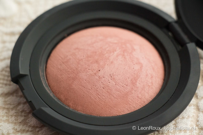 Нейтральные румяна на каждый день Nouba Blush on bubble 55