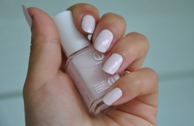 Essie Nail Polish #40 Demure vix, #14 Fiji