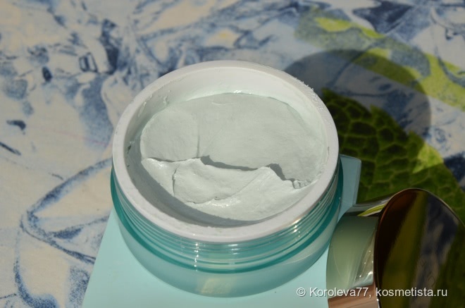Она великолепна! Очищающая маска для лица Estee Lauder Clear Difference Purifying Exfoliating Mask