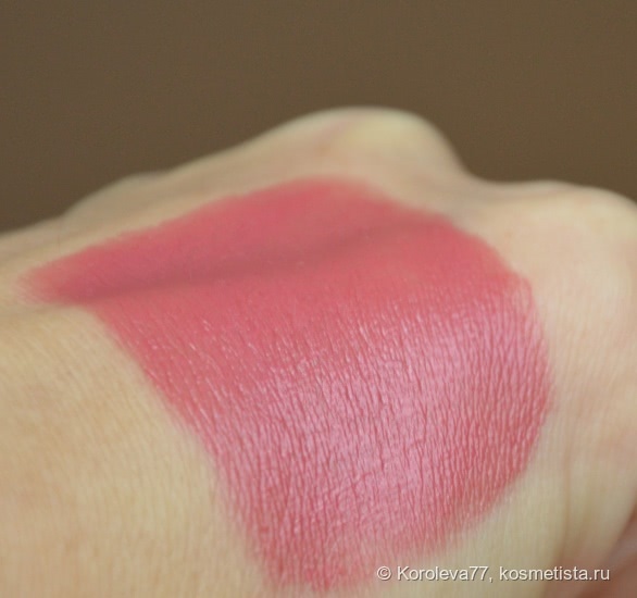 Многоликая и загадочная. Помада из обновленной линейки Dior Rouge Dior Couture Color Lipstick Comfort & Wear # 458 Paris