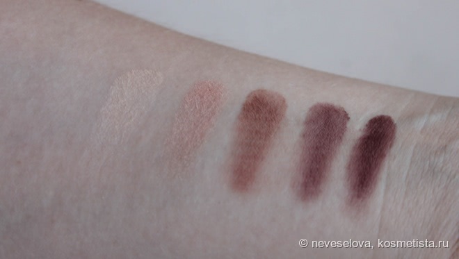 BH Cosmetics: Carli Bybel 14 Color Eyeshadow & Highlighter Palette