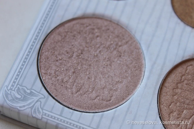 BH Cosmetics: Carli Bybel 14 Color Eyeshadow & Highlighter Palette
