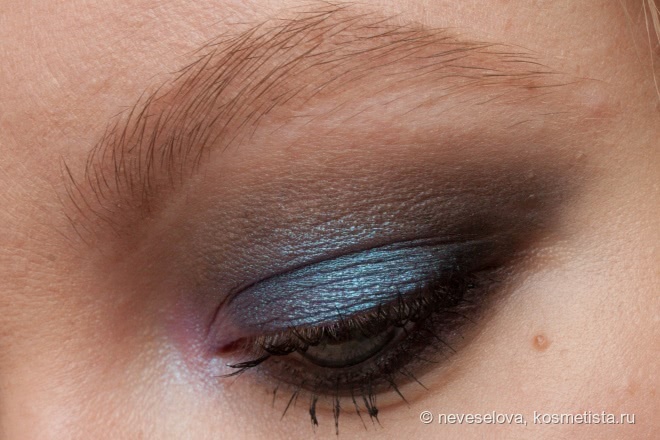 Urban Decay eyeshadow Tonic