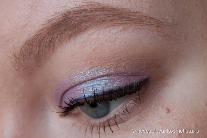 Urban Decay eyeshadow Tonic