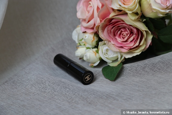 Нежность с Chanel Les Beiges Healthy Glow Sheer Colour Stick Blush в оттенке 21