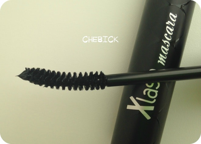 Тушь для ресниц с витаминами Almea Xlash Mascara (черная)