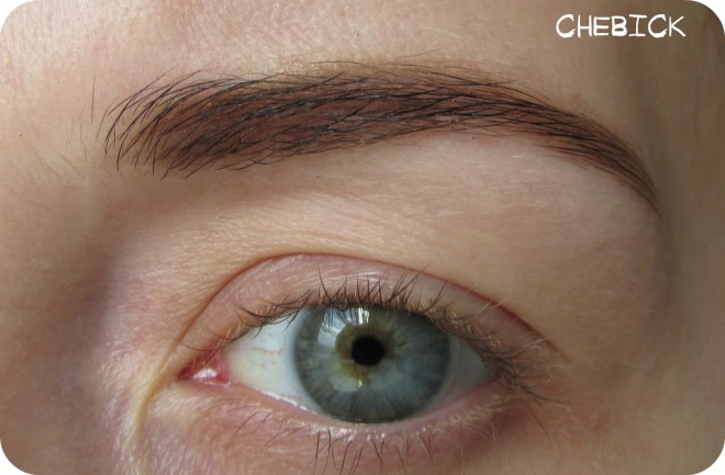 Мои первые тени для бровей - NYX Eyebrow cake powder в оттенке Ecp06 (Blonde)