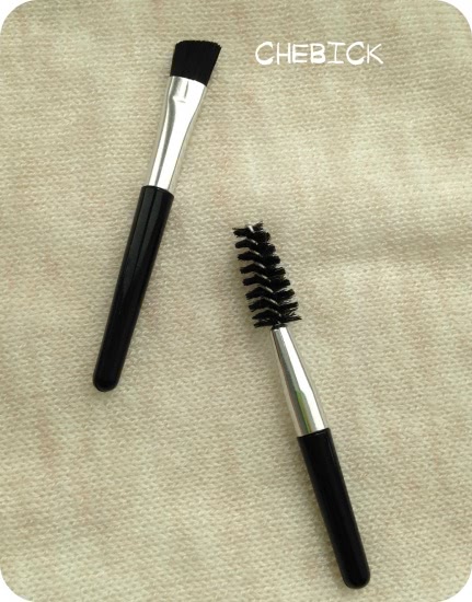 Мои первые тени для бровей - NYX Eyebrow cake powder в оттенке Ecp06 (Blonde)