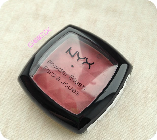 Румяна NYX Powder Blush в оттенке PB04 Silky Rose - румянец школьницы на ваших щеках