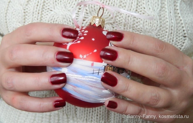 Рождественская омела - OPI Red Fingers & Mistletoes