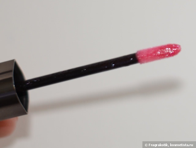 Wanted Gloss от Helena Rubinstein - так какой же цвет у фуксии?