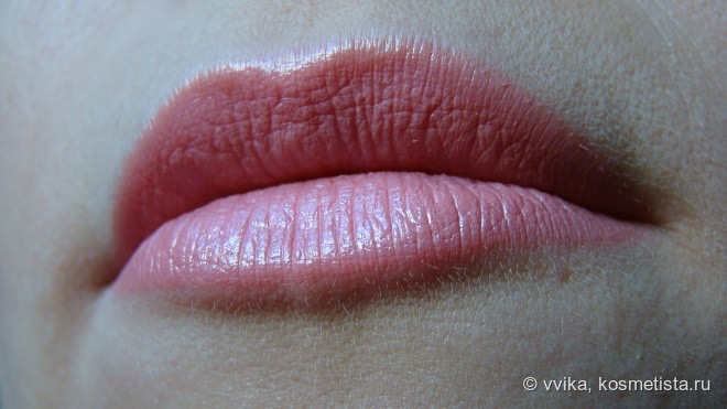 Моя идеальная помада для губ Clinique Pop Lip Colour And Primer в оттенке 05 Melon Pop
