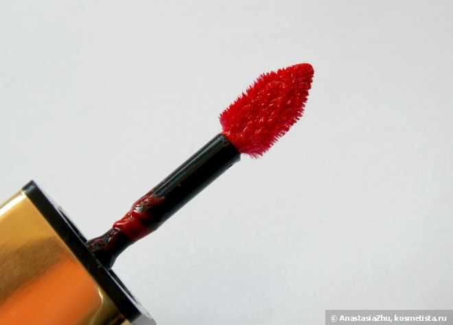 Лак для губ Yves Saint Laurent Rouge Pur Couture Vernis a Levres в оттенках 6 и 9