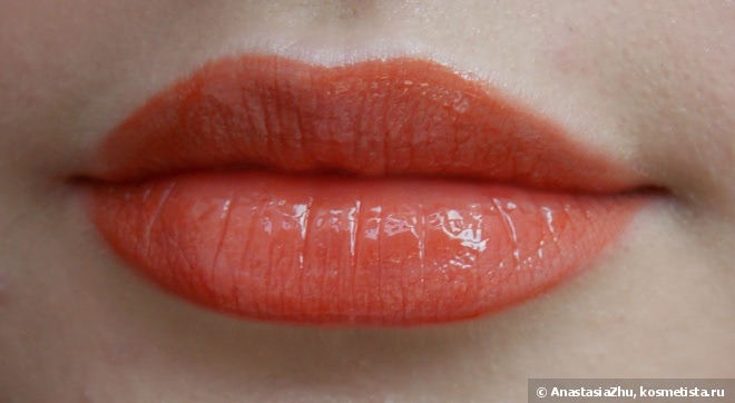 Лак для губ Yves Saint Laurent Rouge Pur Couture Vernis a Levres в оттенках 6 и 9