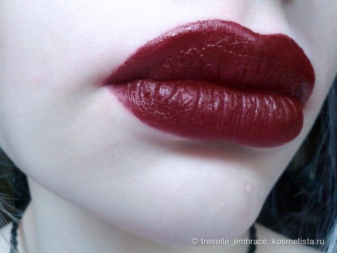 Sleek True Colour Lipstick Matte 786 Vamp