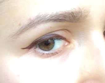 Любимая Lumene Blueberry Liquid Eyeliner 02