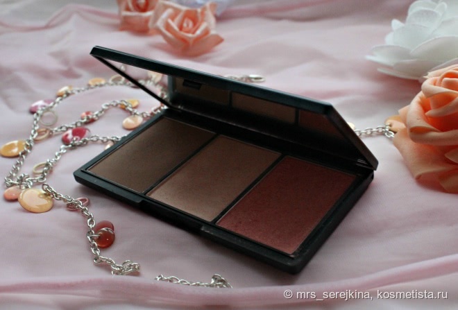 Набор для контурирования лица Sleek Face Form в оттенке Light. Это любовь