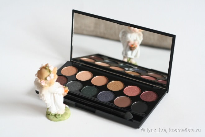 Палетка теней Sleek MakeUp Storm Palette