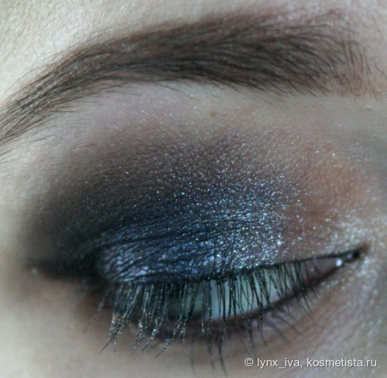 Палетка теней Sleek MakeUp Storm Palette