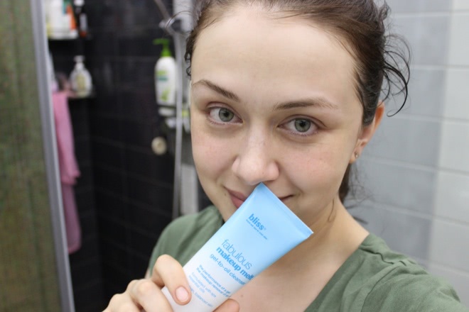 Fabulous makeup melt gel-to-oil cleanser - очищающий гель-масло для снятия макияжа от Bliss. Отзыв и тест-драйв