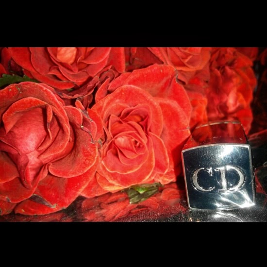 Помада Dior Rouge Couture Colour Voluptuous Care Lipstick №999