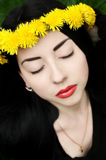 Помада Essence Longlasting Lipstick #01 - coral calling