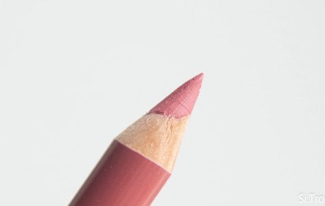 Губы на все случаи жизни с карандашами Essence. Часть 3