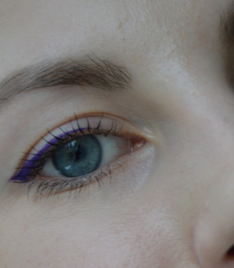 Сухая подводка от Just color aqua liner в оттенке W - 348