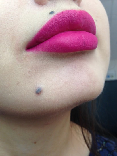 Mac retro matte lipstick в оттенке flat out fabulous