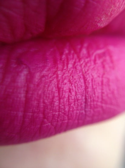 Mac retro matte lipstick в оттенке flat out fabulous