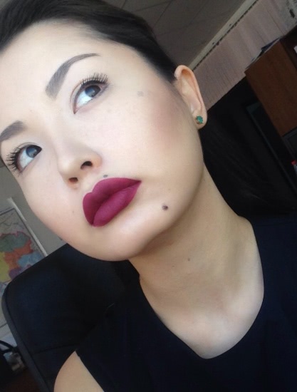 Любовь с первого взгляда с Anastasia Beverly Hills Liquid lipstick в оттенке Craft
