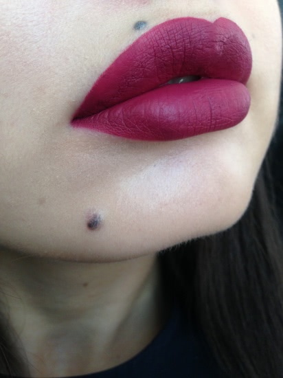 Любовь с первого взгляда с Anastasia Beverly Hills Liquid lipstick в оттенке Craft