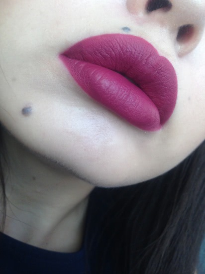 Любовь с первого взгляда с Anastasia Beverly Hills Liquid lipstick в оттенке Craft