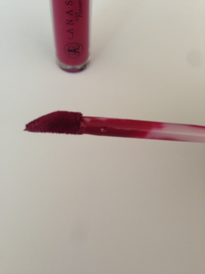 Любовь с первого взгляда с Anastasia Beverly Hills Liquid lipstick в оттенке Craft