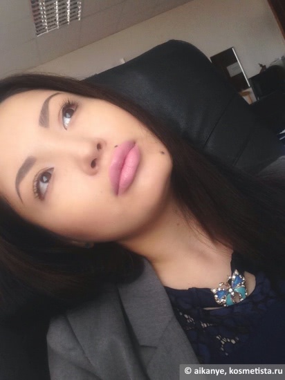 Помада YSL Rouge Volupte Silky Sensual Radiant Lipstick SPF 15 в оттенке 7 Lingerie Pink