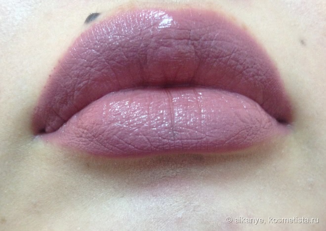 Бюджетная, но качественная Essence Longlasting Lipstick в оттенке 03 Come naturally