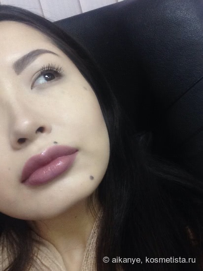 Бюджетная, но качественная Essence Longlasting Lipstick в оттенке 03 Come naturally
