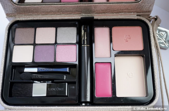 Lancome. Travel chic