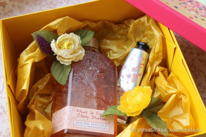 Весеннее цветение вишни от L'Occitane