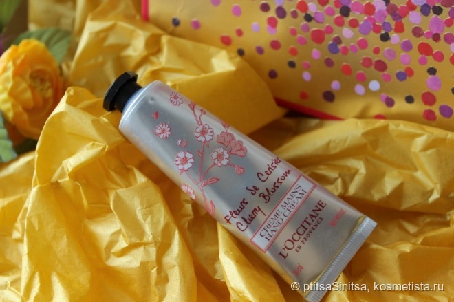 Весеннее цветение вишни от L'Occitane