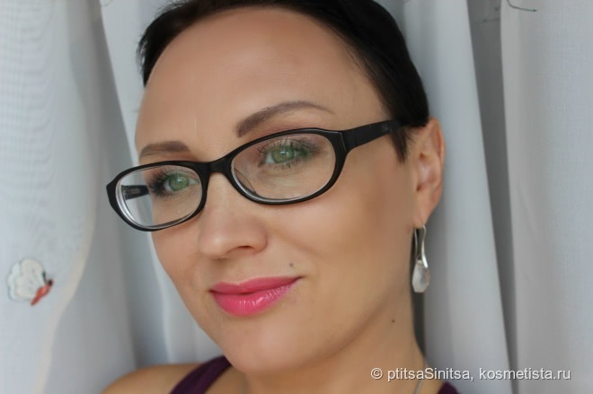 Лето продолжается с блесками для губ от L'oreal
