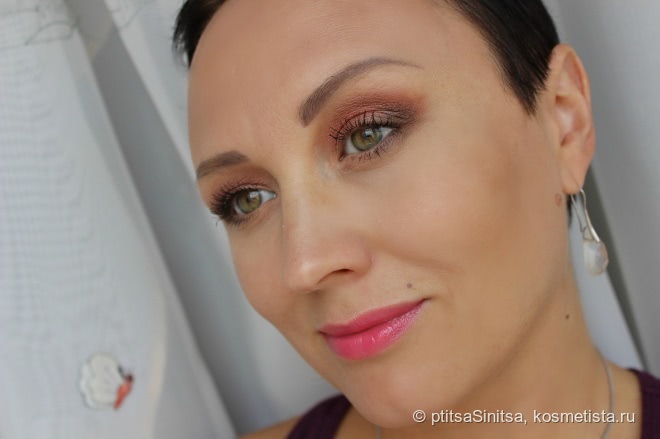 Лето продолжается с блесками для губ от L'oreal
