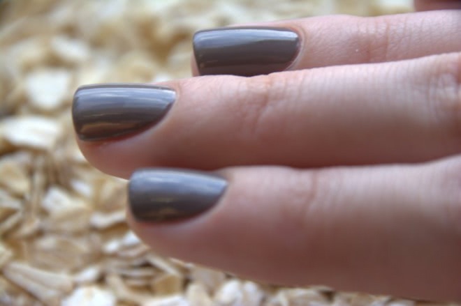 Essie Nail Lacquer № 77 - Chinchilly