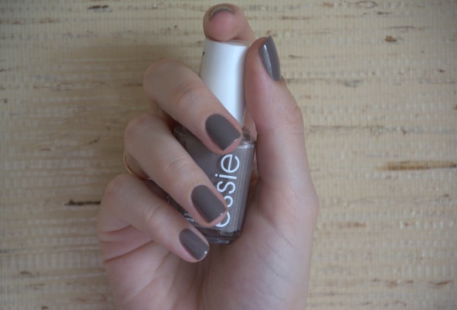 Essie Nail Lacquer № 77 - Chinchilly