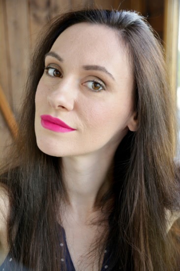 Pink pong этого хмурого Питерского лета. Моя любимица Rouge Edition Velvet от Bourjois