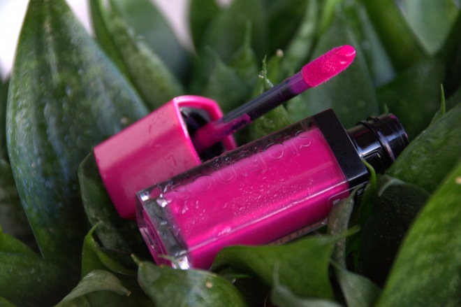 Pink pong этого хмурого Питерского лета. Моя любимица Rouge Edition Velvet от Bourjois