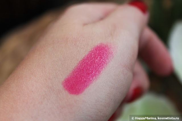 Помады M.a.c Cremesheen Lipstick Likable и M.a.c Cremesheen Lipstick Peach Blossom