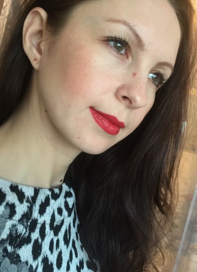 Моя первая красная Л'этуаль Rouge Desir №421 bagatelle