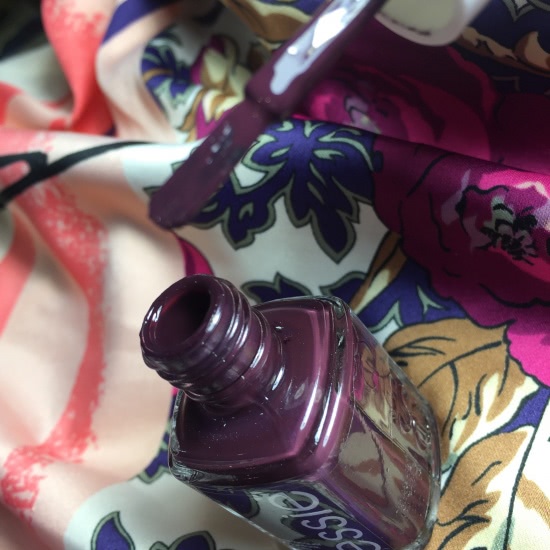 Essie Nail Lacquer #104 carry on