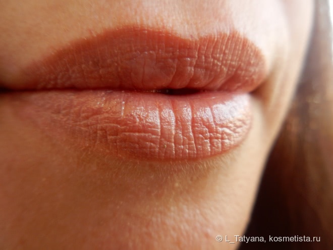 Комфортное лето с Clinique Chubby Stick Moisturizing Lip Colour Balm #09 heaping hazelnut